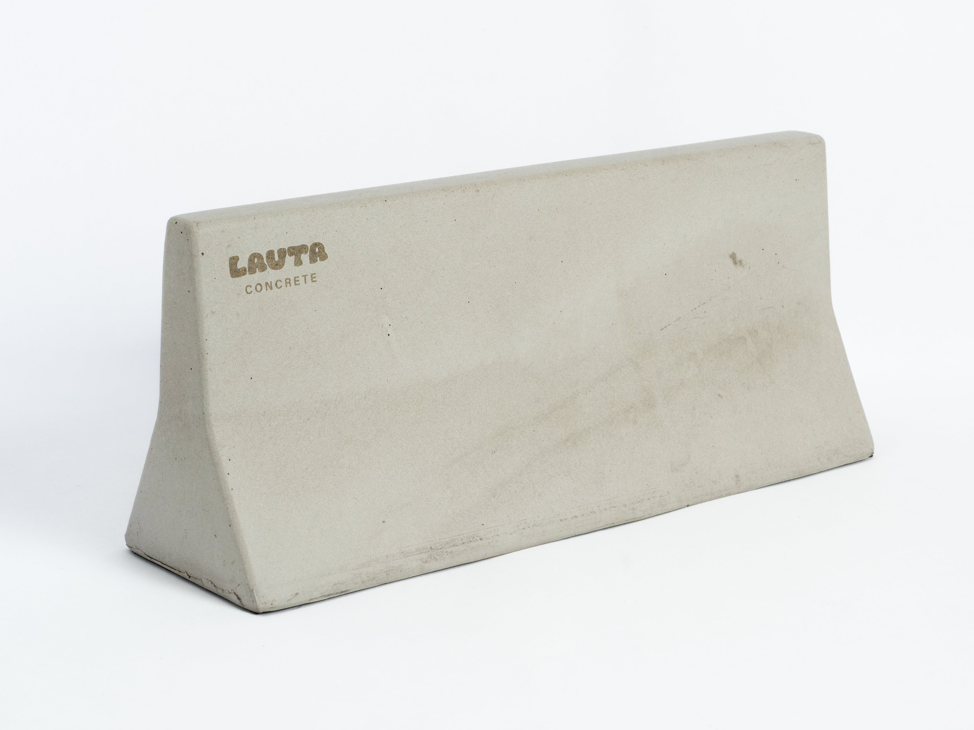 Lauta Concrete Barrier