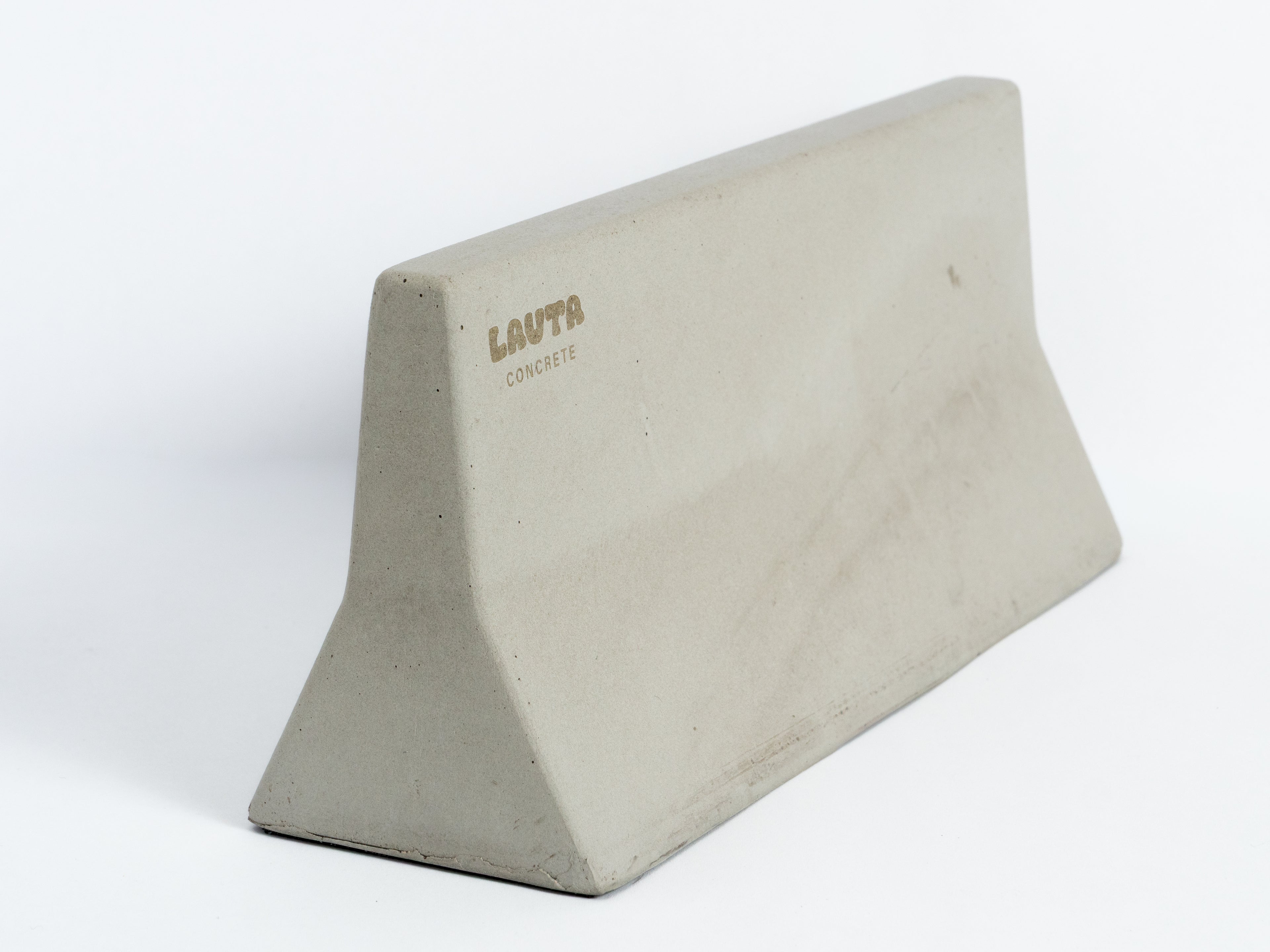 Lauta Concrete Barrier